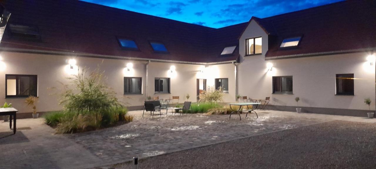 Hotel Cote Grange Tournai Exteriér fotografie